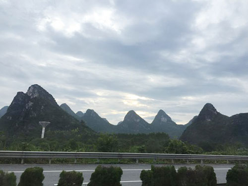 岳陽凱達(dá)科技開發(fā)有限責(zé)任公司,油加氫催化劑載體銷售,干膠粉生產(chǎn),吸附劑銷售